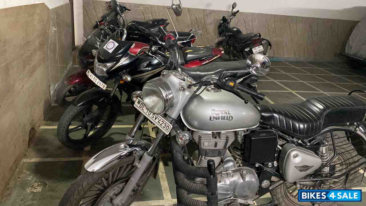 Royal Enfield Bullet Electra