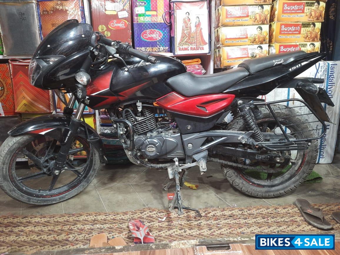 Bajaj Pulsar 150 Twin Disc