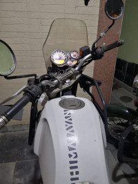 Snow White Royal Enfield Himalayan