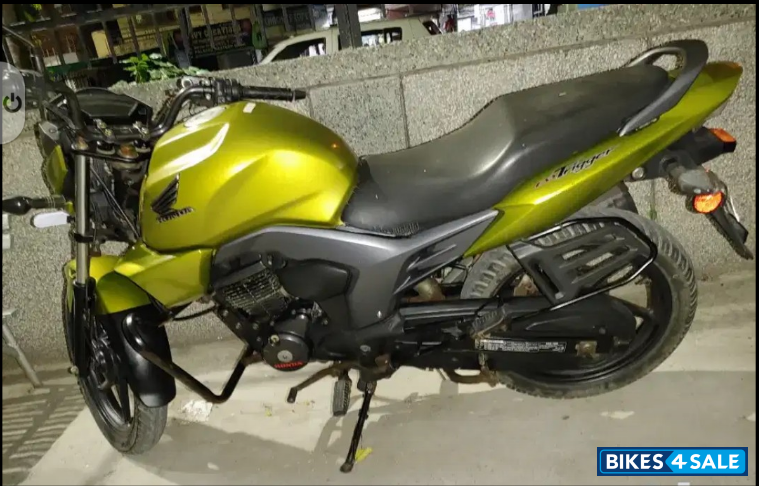 Green Honda CB Trigger