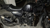 Granite Black (top Model) Royal Enfield Himalayan BS VI