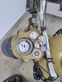 Dessert Storm Royal Enfield Classic Desert Storm