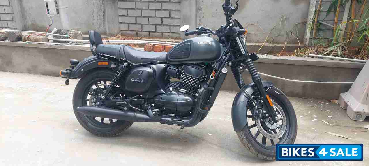 Smoke Grey Yezdi Roadster Dark Smoke Grey Yezdi Roadster Dark