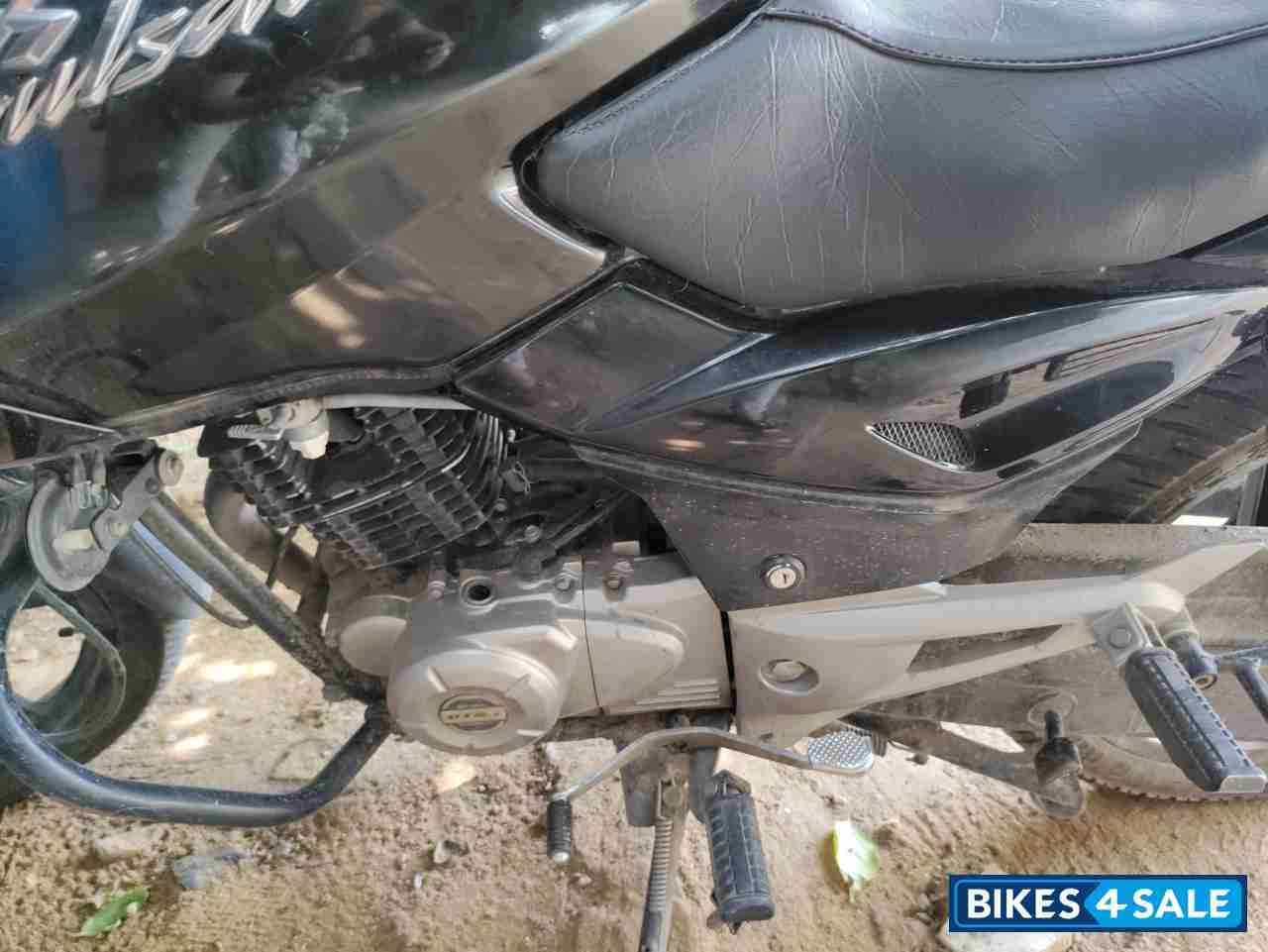 Black Bajaj Pulsar 150 DTSi