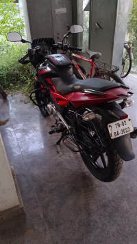 Red Bajaj Pulsar 180 DTSi