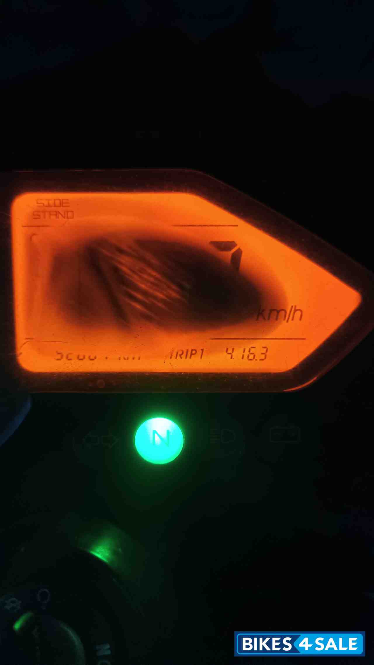 Red Bajaj Pulsar 180 DTSi