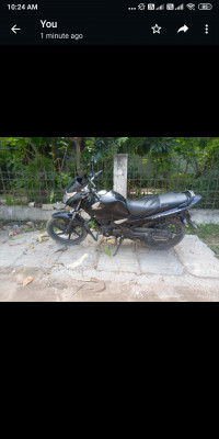 Black Honda CB Unicorn