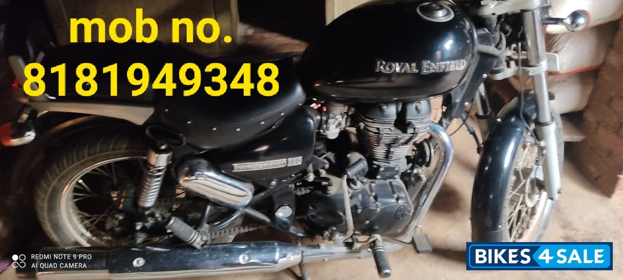 Black Royal Enfield Thunderbird 350