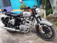 Gun Metal Grey Royal Enfield Classic Gunmetal Grey