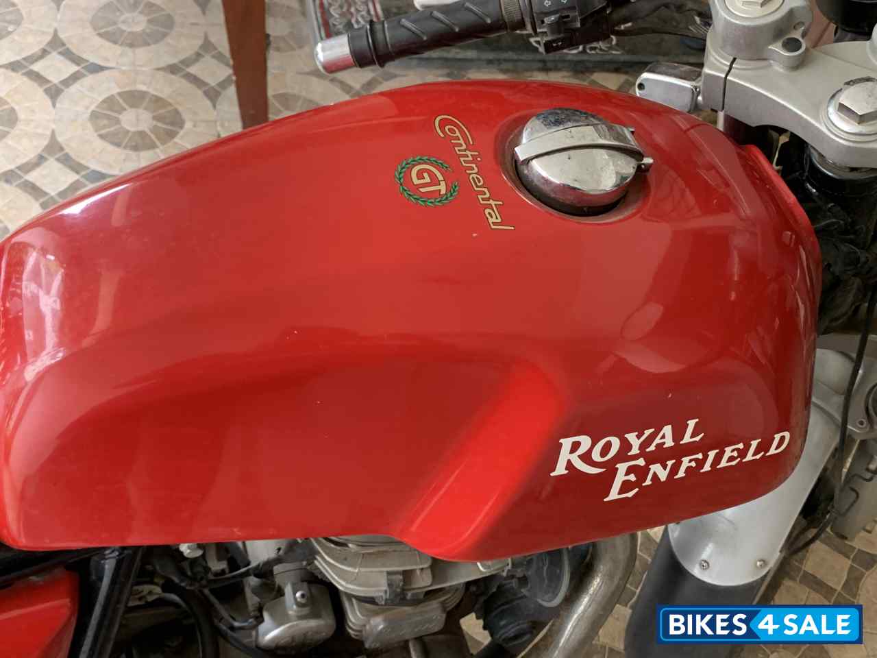 Red Royal Enfield Continental GT 535