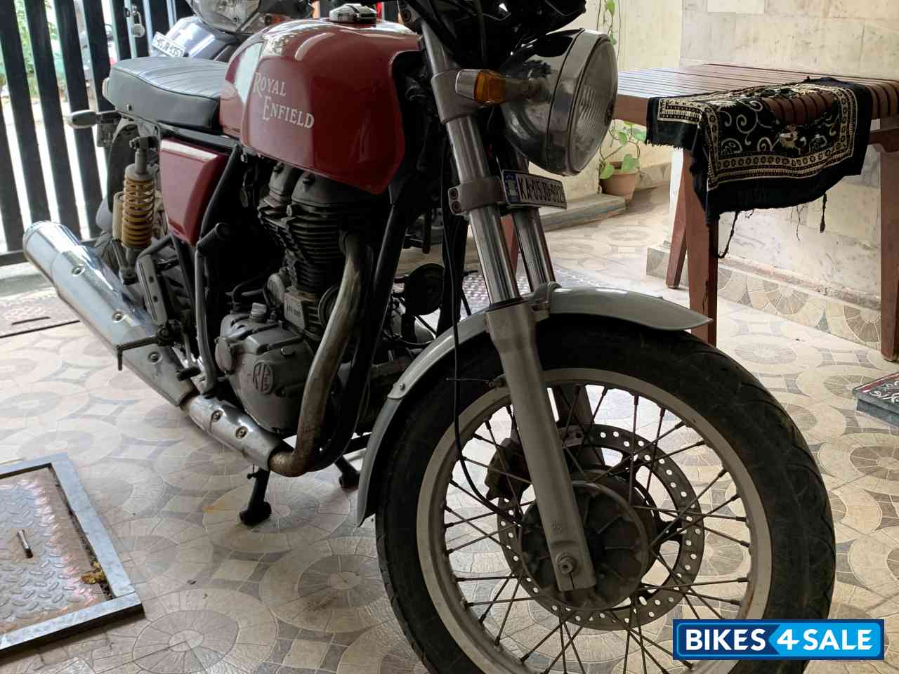 Red Royal Enfield Continental GT 535