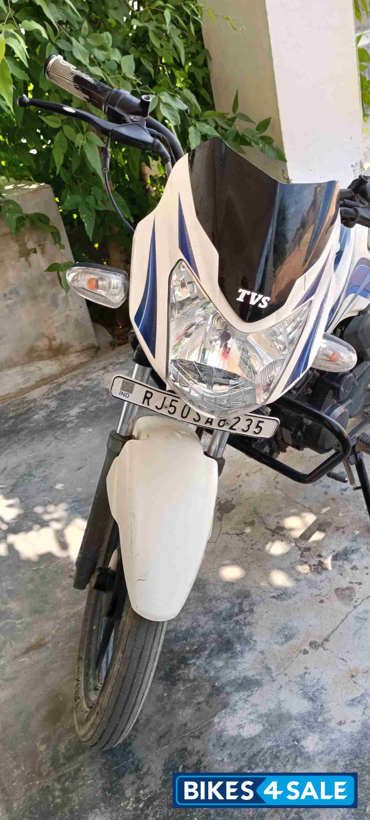 White TVS Sport