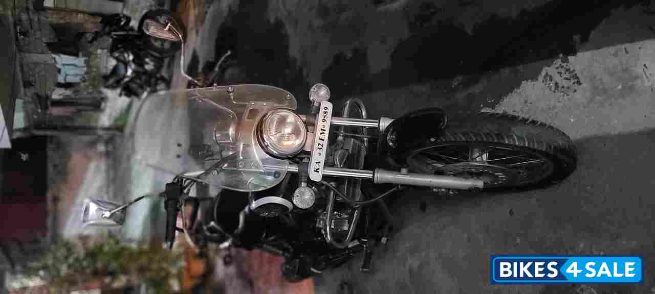 Bajaj Avenger Cruise 220