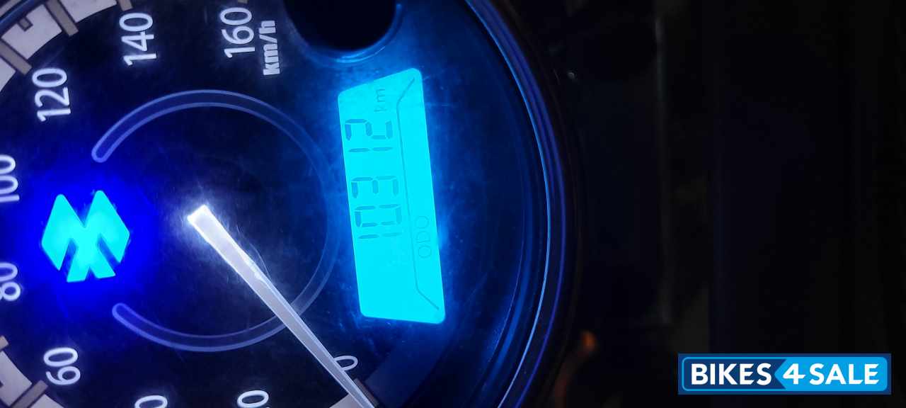 Bajaj Avenger Cruise 220