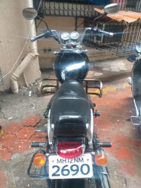 Black Royal Enfield Thunderbird 500