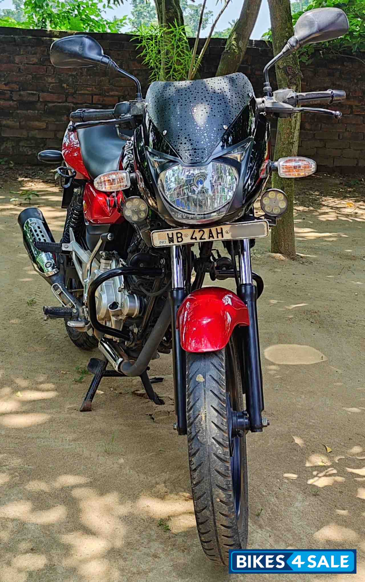 Red Black Bajaj Pulsar 150 DTSi Red Black Bajaj Pulsar 150 DTSi