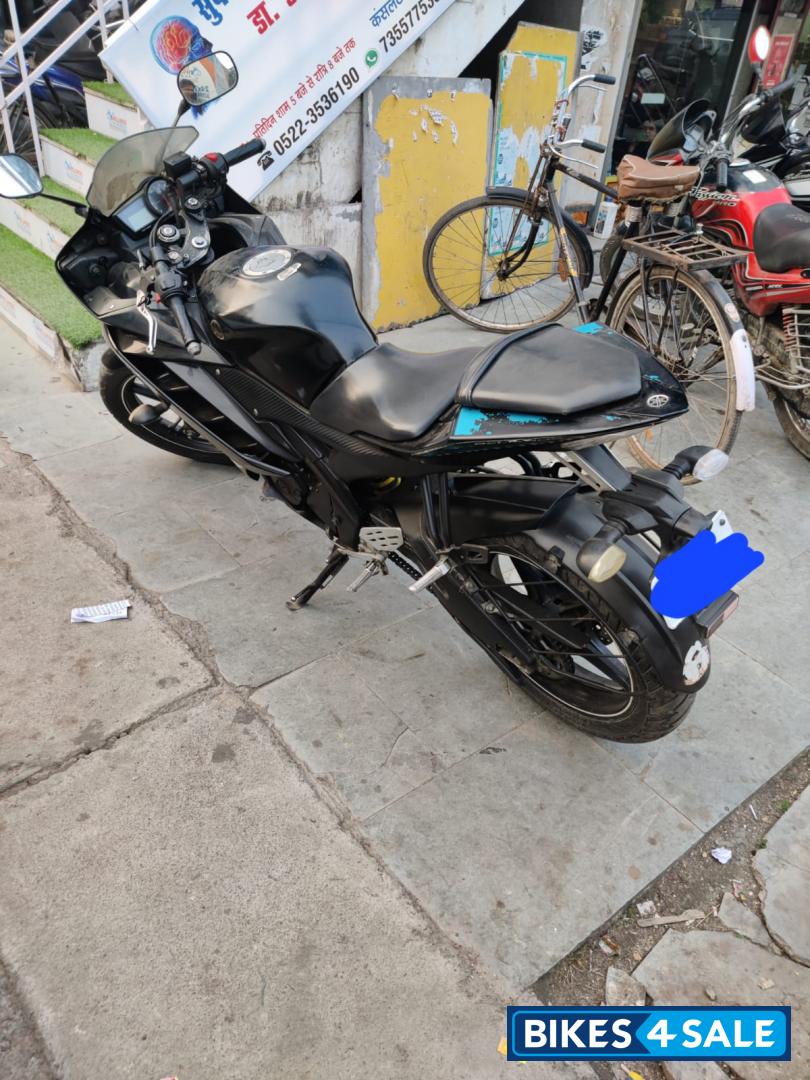 Yamaha YZF R15 V2 Yamaha YZF R15 V2
