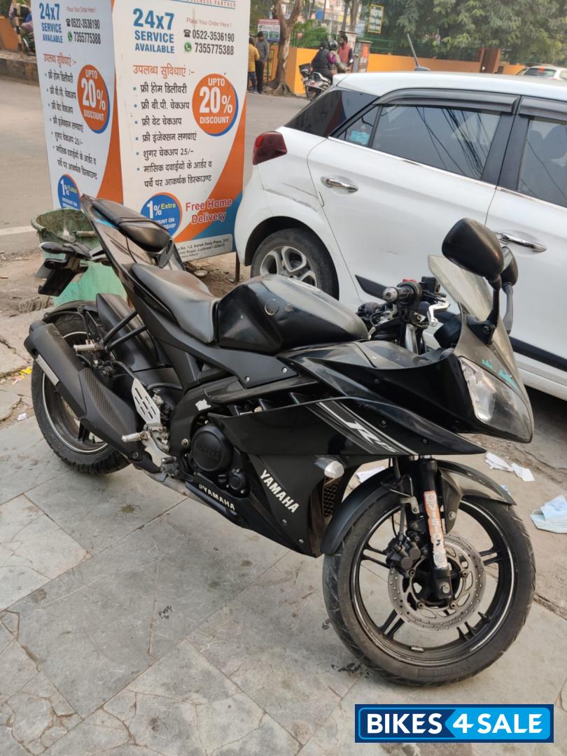 Yamaha YZF R15 V2 Yamaha YZF R15 V2