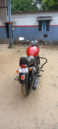 Royal Enfield Thunderbird 350  Model