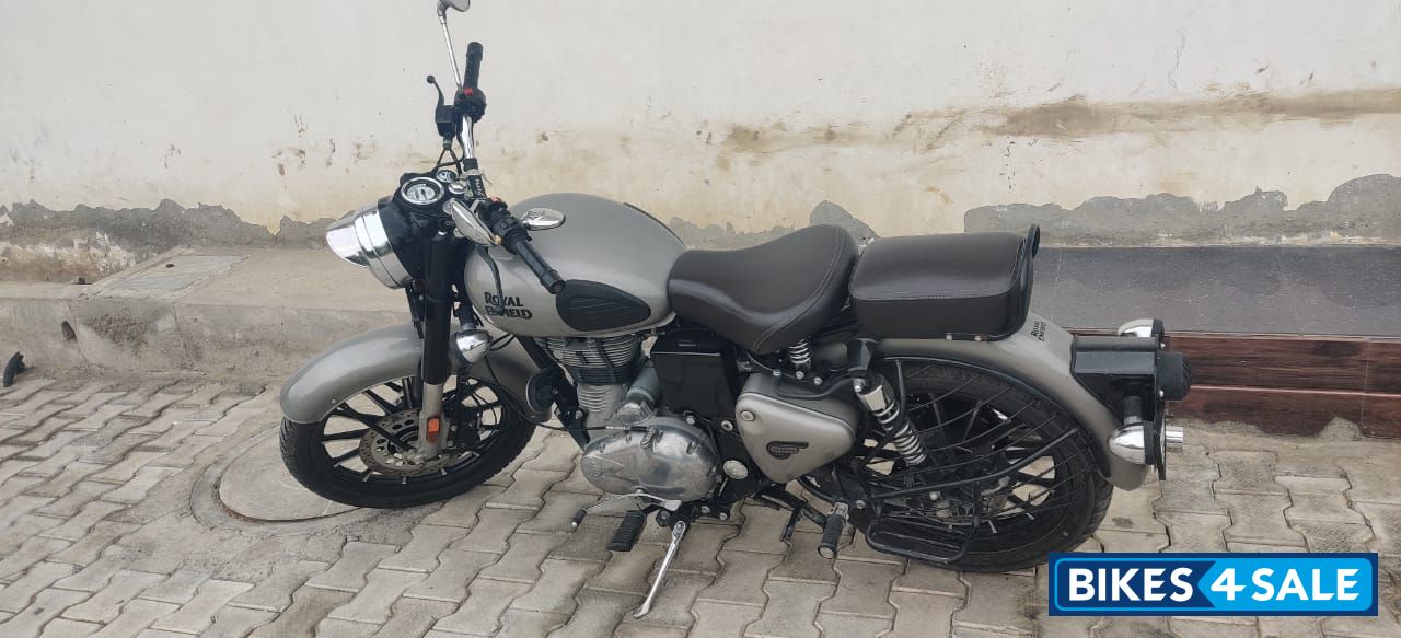 Royal Enfield Classic Gunmetal Grey