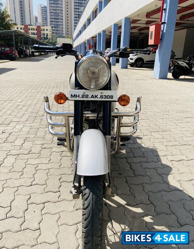 Silver Royal Enfield Classic 350