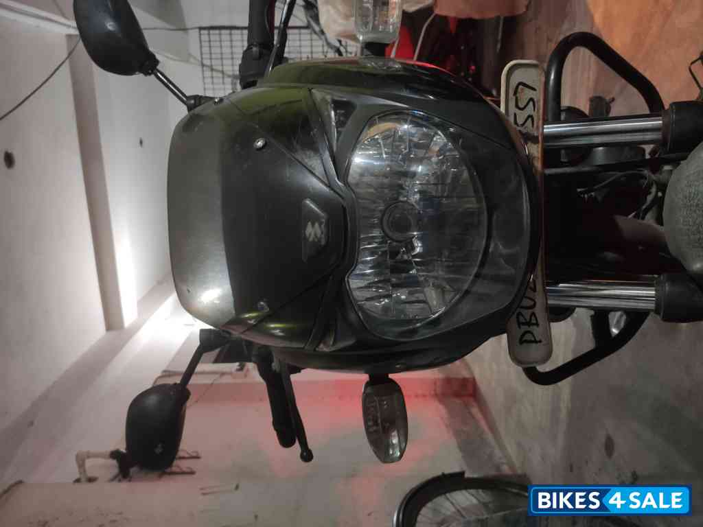 Black Bajaj Pulsar 150 DTSi