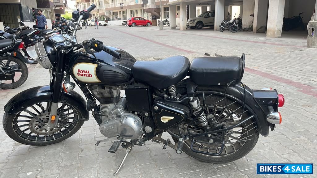 Royal Enfield Bullet 350