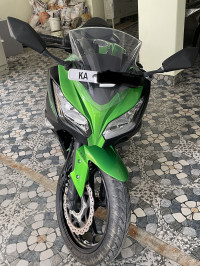 Candy Green Kawasaki Ninja 300R