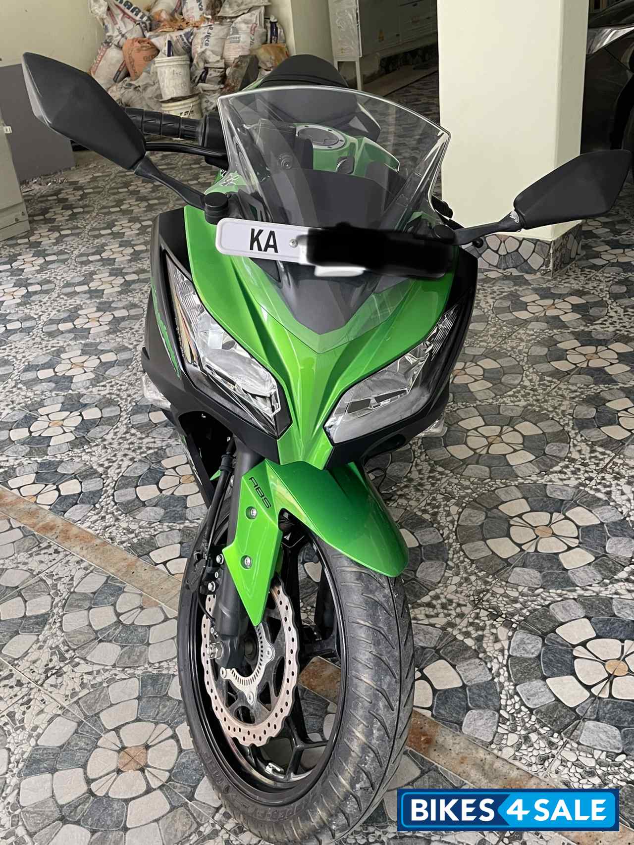 Candy Green Kawasaki Ninja 300R