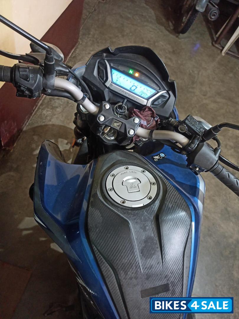 Honda CB Hornet 160R ABS