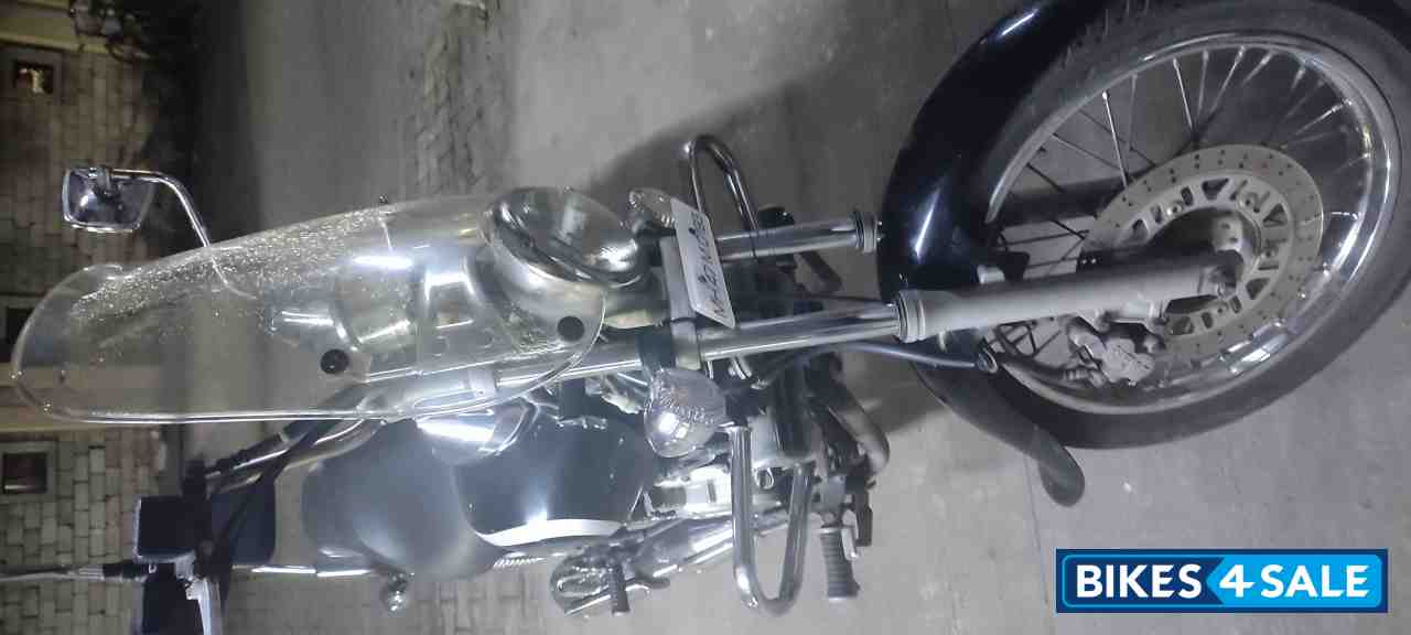 Bajaj Avenger Cruise 220