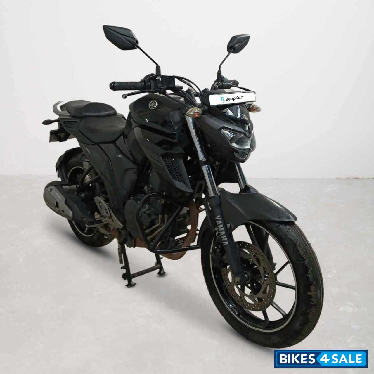 Yamaha FZ25
