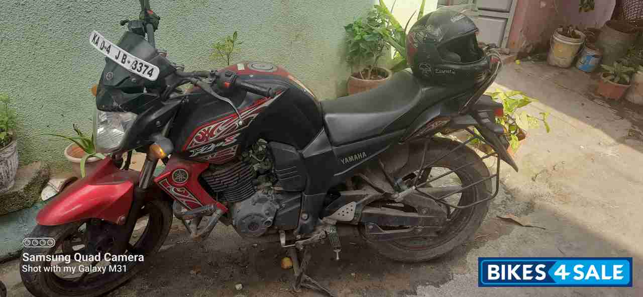 Black And Red Yamaha FZ-S