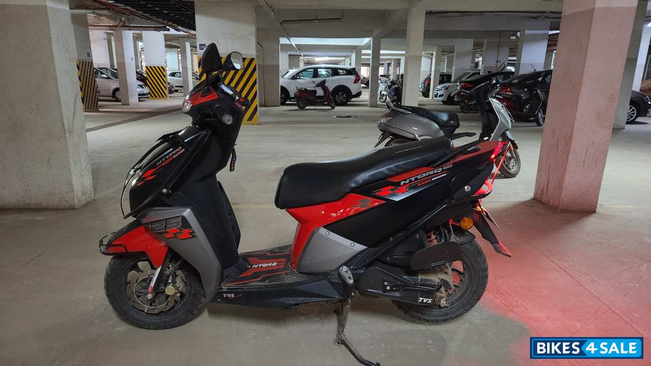 Black And Red TVS NTORQ 125 Race Edition BS6