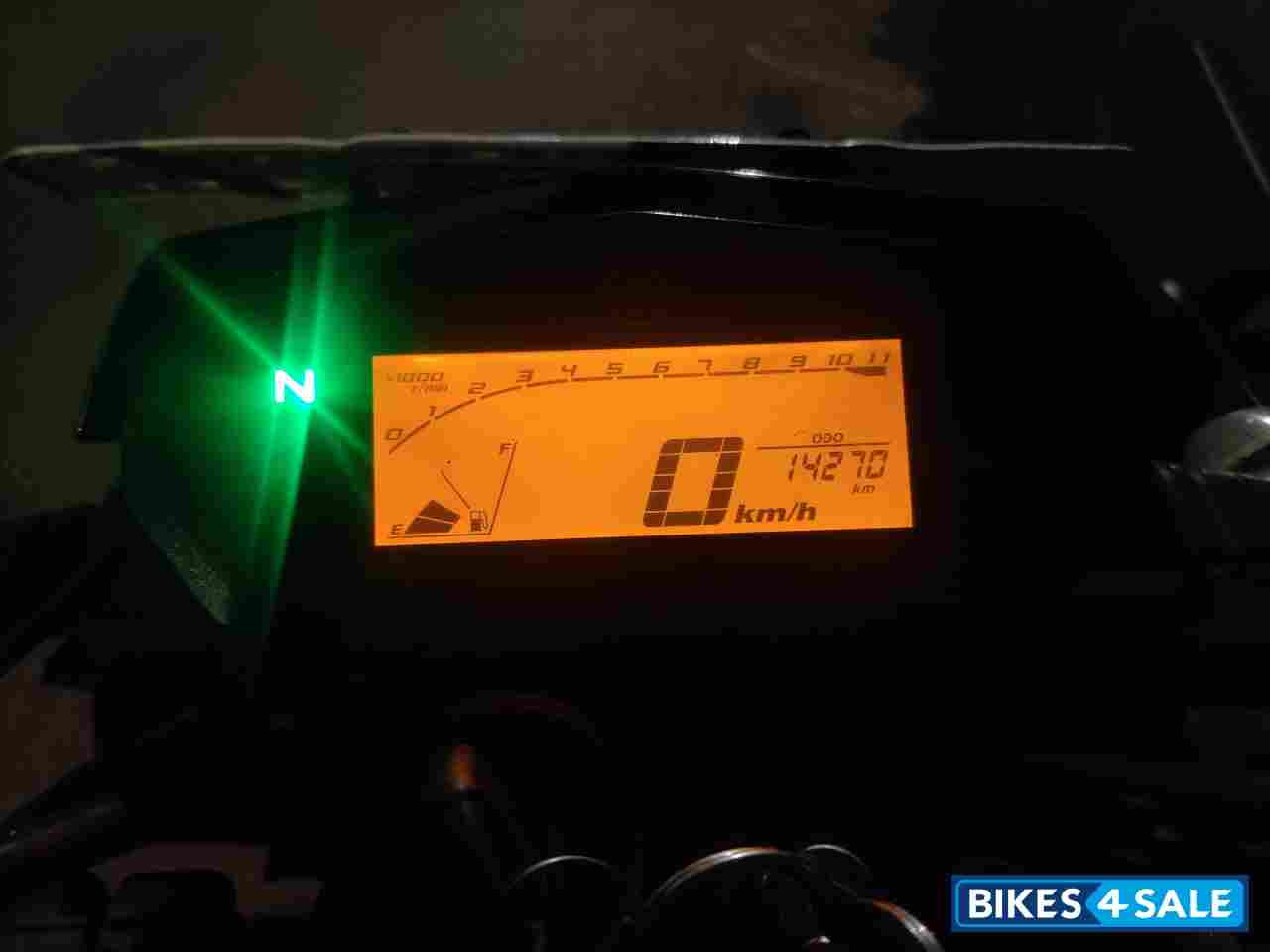 Cyan Metallic 6 Yamaha FZ25