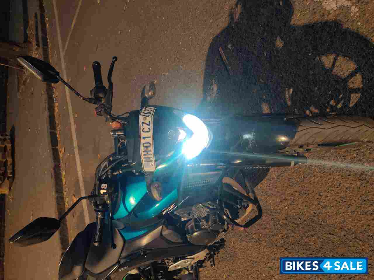 Cyan Metallic 6 Yamaha FZ25