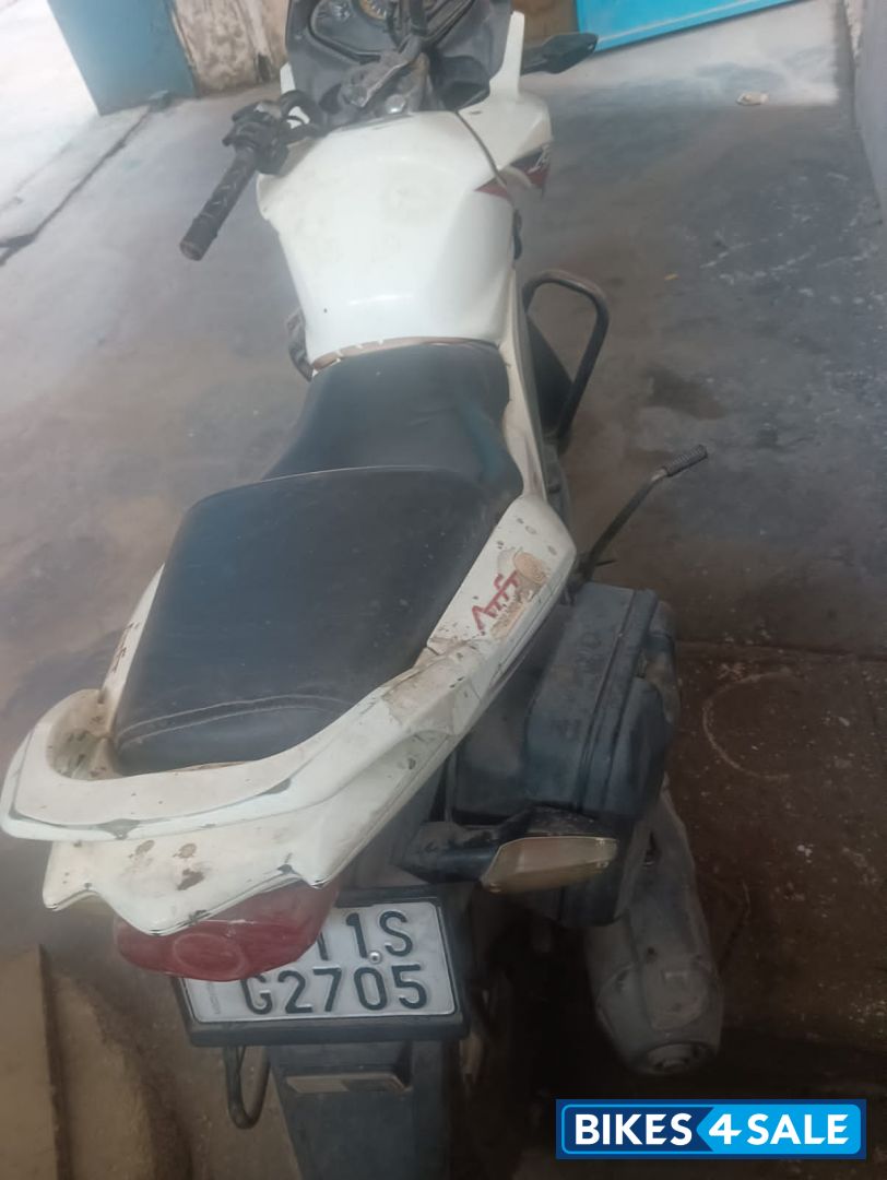 White Hero Ignitor White Hero Ignitor