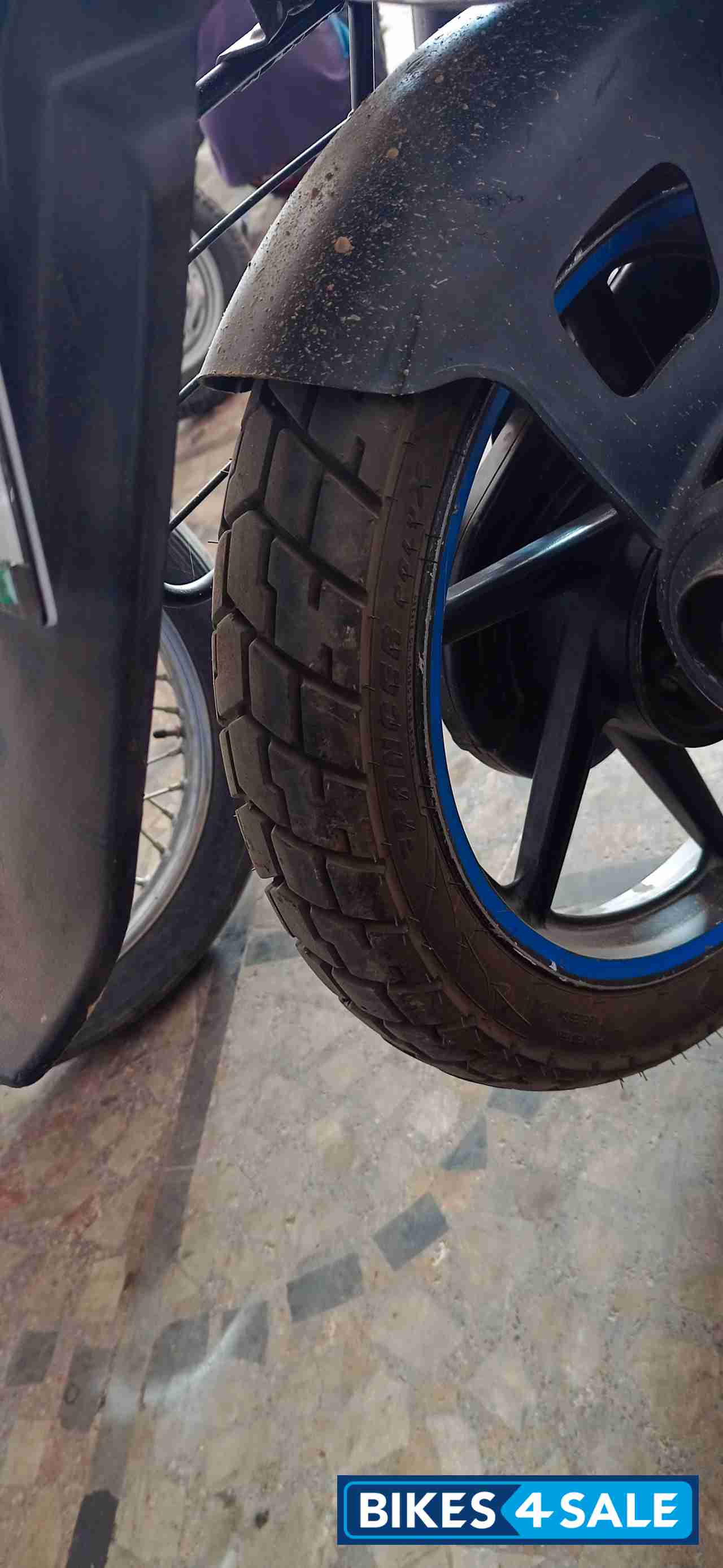 Bajaj Pulsar 180 DTSi Bajaj Pulsar 180 DTSi