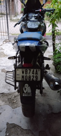 Bajaj Pulsar 220F