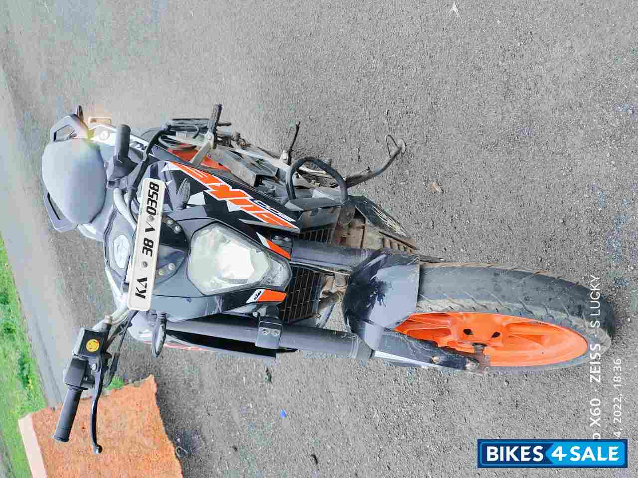 Black And Red KTM Duke 200