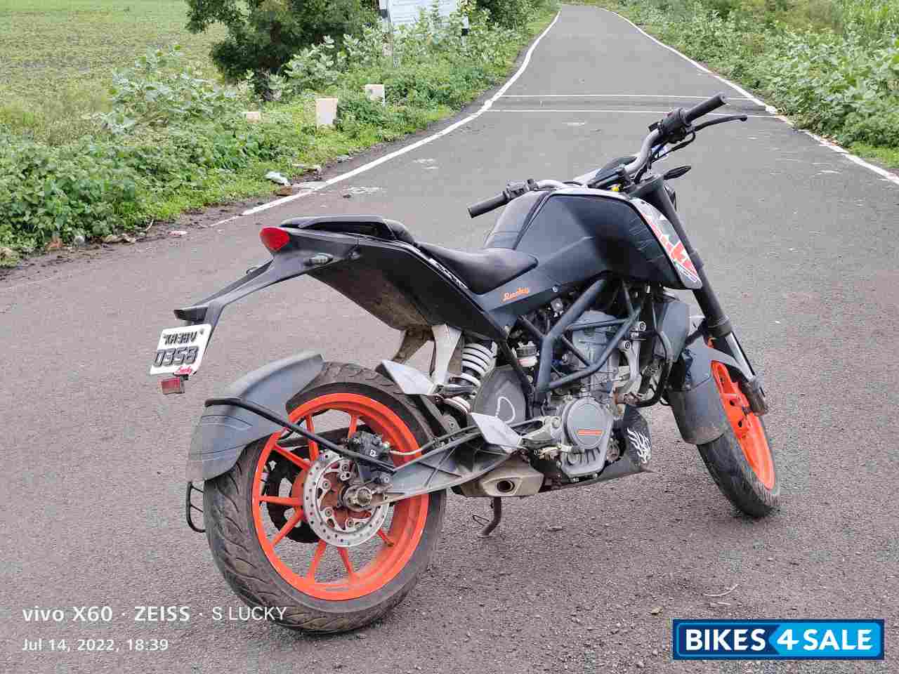Black And Red KTM Duke 200