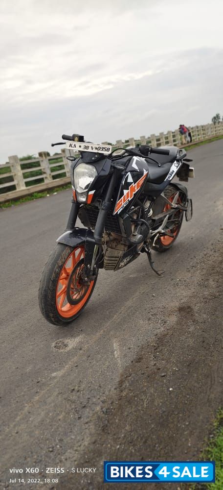 Black And Red KTM Duke 200