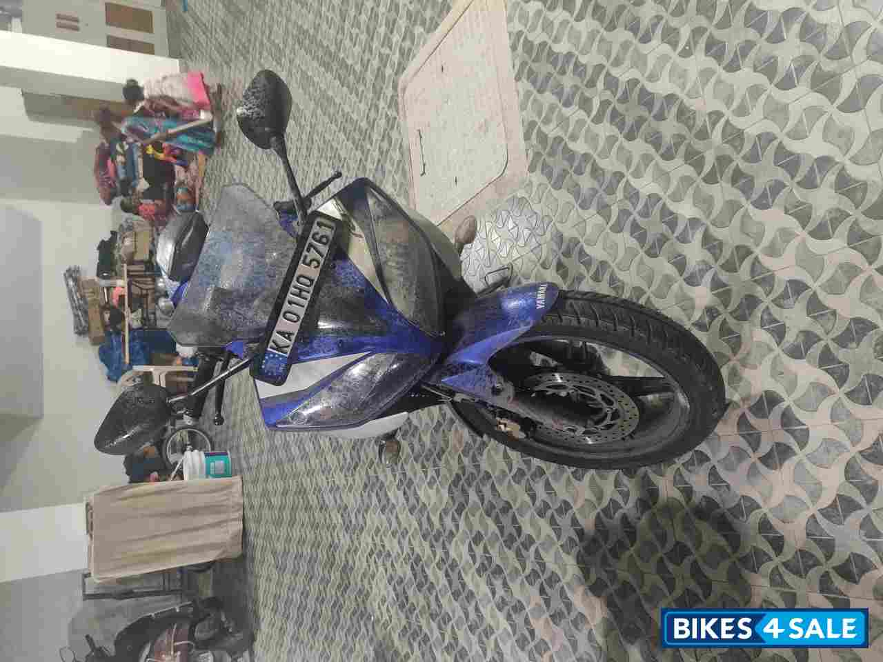Yamaha YZF R15 V2