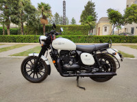 White Jawa 42 Dual Channel ABS Sirius White