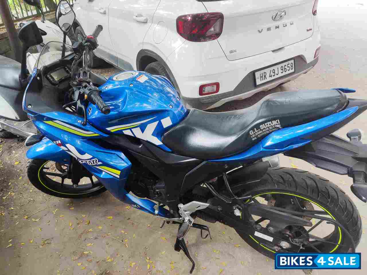 Suzuki Gixxer SF Fi