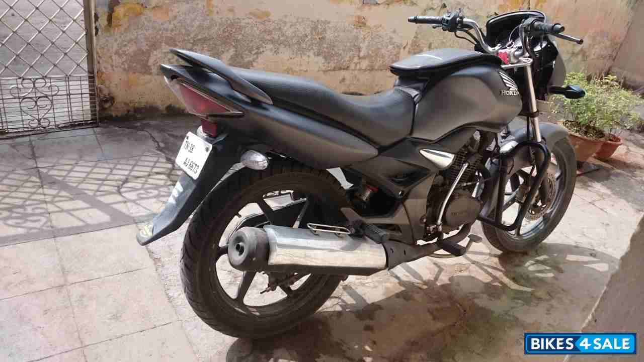 Matte Grey Color Honda Unicorn