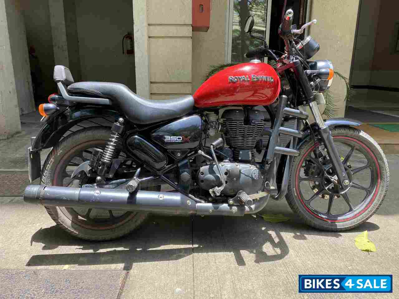Red Royal Enfield Thunderbird X 350