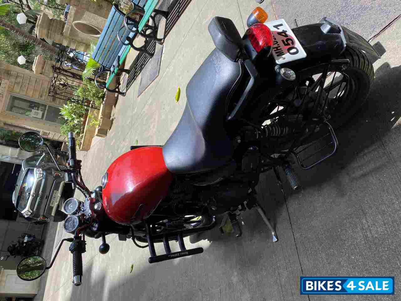 Red Royal Enfield Thunderbird X 350