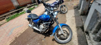 Bajaj Avenger 220 DTS-i
