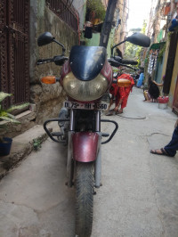 Red Bajaj Discover 125
